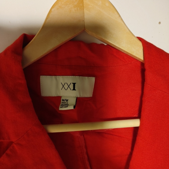 Red Short Jacket Size M 3/4 Sleeves 1 Button Front - Picture 3 of 8